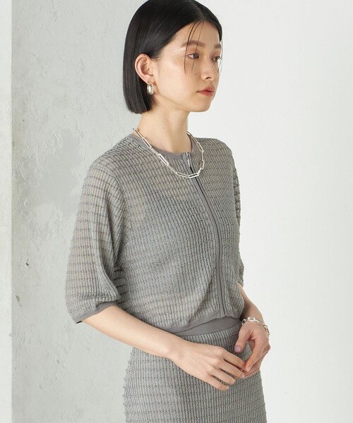SHIPS(シップス)の「Wai+:ジャカード シアー ジップ カーディガン(カーディガン/ボレロ・レディース・ライトグレー/ブラック・ONE SIZE)」の13枚目の写真