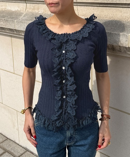 JENNE（ジェンヌ）の「カーディガン風フリルニット（ニット/セーター・レディース・ブラック/ホワイト/ネイビー・SMALL/LARGE/MEDIUM）」の12枚目の写真