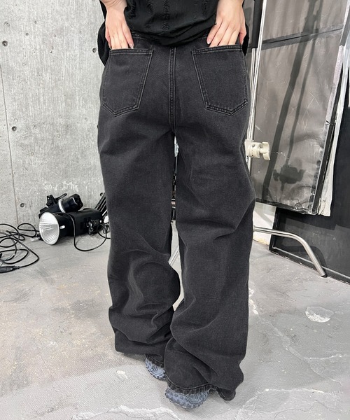 Figments(フィグメンツ)の「デストロイチェックバギーデニム(デニムパンツ・レディース・ブラック・SMALL/MEDIUM/LARGE)」の4枚目の写真