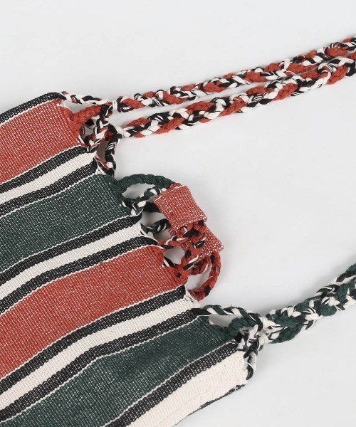 DULTON（ダルトン）の「HAMMOCK SACOCHE/ハンモック サコッシュ（ショルダーバッグ・メンズ・レッド系/グリーン×オレンジ/ピンク系/イエロー系/ブルー系/ネイビー系・FREE）」の10枚目の写真