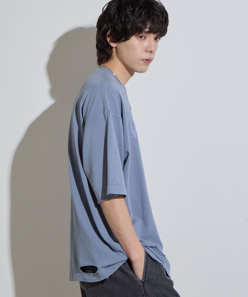 SLICK(スリック)の「【SLICK/スリック】Pigment Dye Damage Printed T-Shirt (WHAT GOSE) / ピグメントダイダメージプリントTシャ (WHAT GOSE)/オーバーサイズ シルエット / ピグメント加工/ ビンテージ(Tシャツ/カットソー・メンズ・グレイッシュベージュ/ブルーグレー/ブラック・1/2/3)」の9枚目の写真
