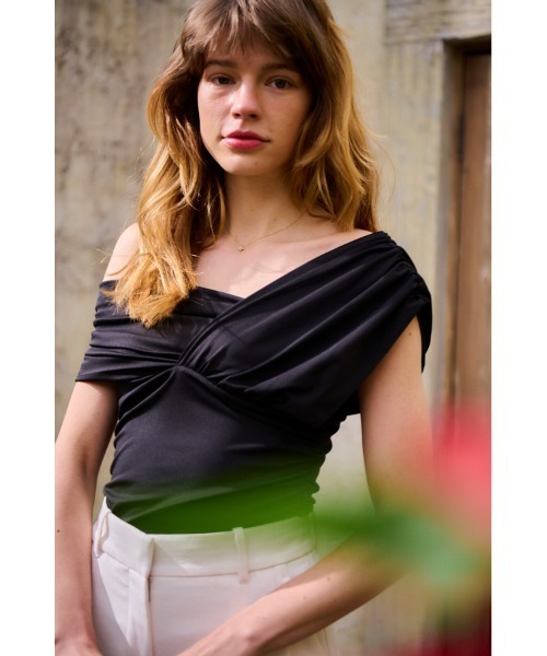 セール】Estella.K｜エステラケーのTシャツ/カットソー（ブラック/黒色
