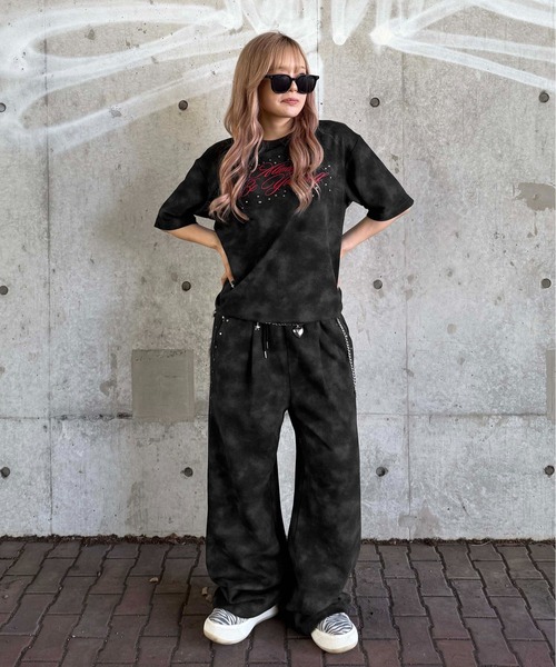 sedacle(セダクル)の「ダート加工スタッズTシャツ(Tシャツ/カットソー・レディース・ブラック/ピンク/ネイビー/ベージュ・LARGE/MEDIUM/SMALL)」の9枚目の写真