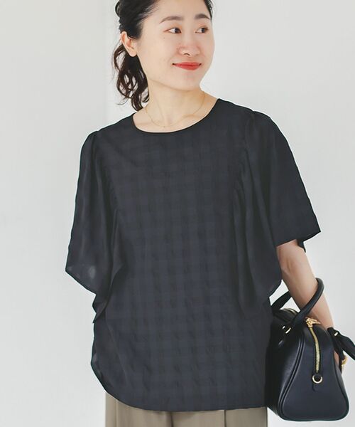 le.coeur blanc(ルクールブラン)の「《手洗い可能》ギンガムギャザーフレアスリーブブラウス(シャツ/ブラウス・レディース・ブラウン系その他2/ブラック系その他・38)」の5枚目の写真