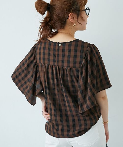 le.coeur blanc(ルクールブラン)の「《手洗い可能》ギンガムギャザーフレアスリーブブラウス(シャツ/ブラウス・レディース・ブラウン系その他2/ブラック系その他・38)」の19枚目の写真