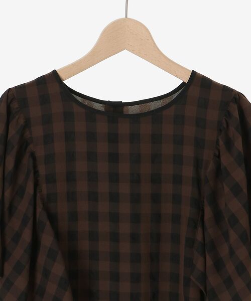 le.coeur blanc(ルクールブラン)の「《手洗い可能》ギンガムギャザーフレアスリーブブラウス(シャツ/ブラウス・レディース・ブラウン系その他2/ブラック系その他・38)」の21枚目の写真