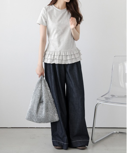 AMELY(エミリー)の「フリルヘムTシャツ(Tシャツ/カットソー・レディース・杢グレー/ブラック/ホワイト・フリー)」の15枚目の写真