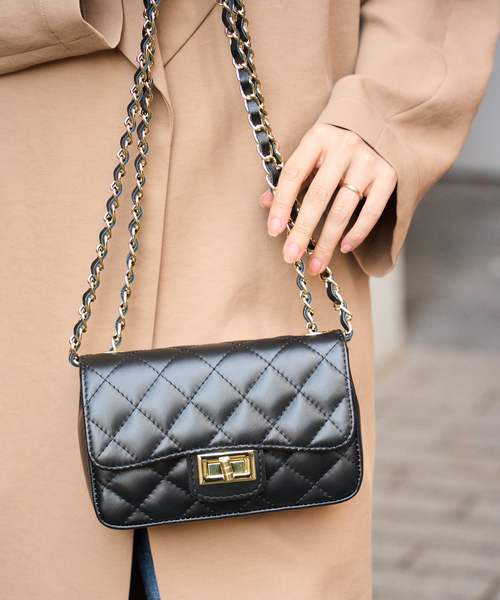 AULENTTI(オウレンティ)の「《追加》【AULENTTI/オウレンティ】チェーンBAG:ショルダーバッグ(ショルダーバッグ・レディース・ブラック・FREE)」の14枚目の写真