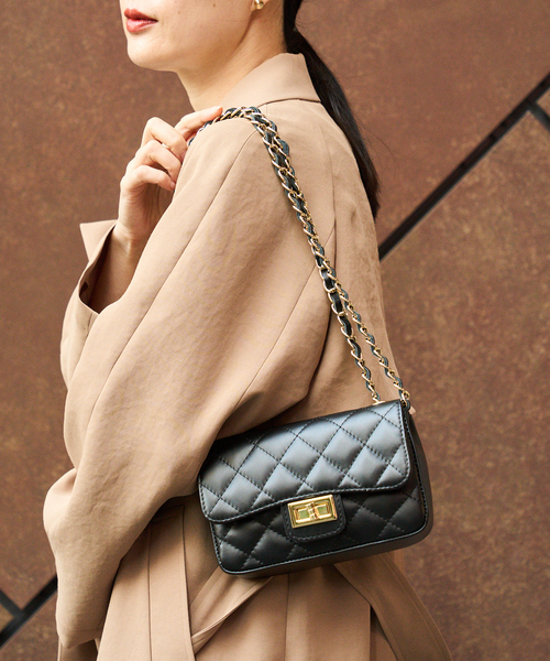 AULENTTI(オウレンティ)の「《追加》【AULENTTI/オウレンティ】チェーンBAG:ショルダーバッグ(ショルダーバッグ・レディース・ブラック・FREE)」の15枚目の写真