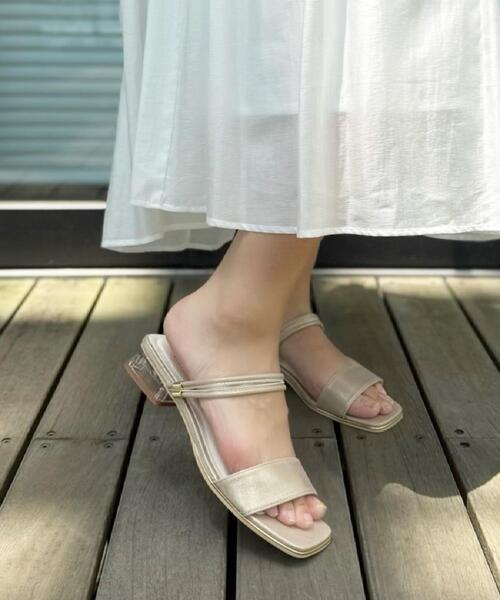 ESPERANZA(エスペランサ)の「スクエアトゥクリアローヒールサンダル(サンダル・レディース・ブラック/シルバー/ゴールド・S/M/L/LL)」の7枚目の写真