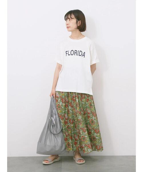 Samansa Mos2 blue(サマンサモスモスブルー)の「ロゴプリントTシャツ(Tシャツ/カットソー・レディース・ブルー/ブラック/ブラウン/オレンジ/オフホワイト・F)」の17枚目の写真