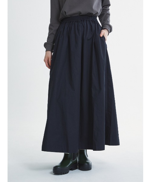 Barbour（バブアー）の「ギャザー フレア スカート"Japan Exclusive"（スカート・レディース・アイボリー/ブラック/オリーブ・SMALL/MEDIUM）」の7枚目の写真