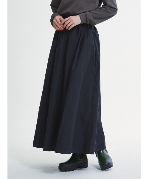 Barbour（バブアー）の「ギャザー フレア スカート"Japan Exclusive"（スカート・レディース・アイボリー/ブラック/オリーブ・SMALL/MEDIUM）」の8枚目の写真