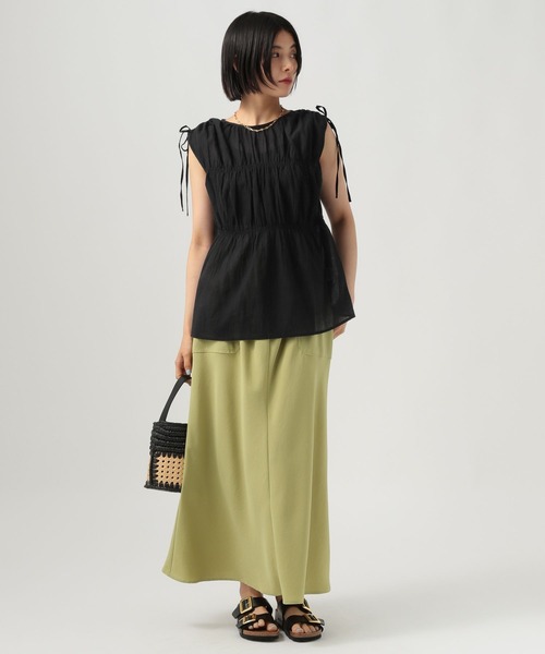 BAYFLOW（ベイフロー）の「ギャザーブラウスノースリーブ（シャツ/ブラウス・レディース・ブラック/ブルー/オフホワイト・FREE）」の8枚目の写真