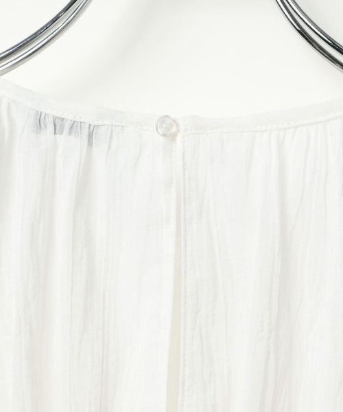 BAYFLOW（ベイフロー）の「ギャザーブラウスノースリーブ（シャツ/ブラウス・レディース・ブラック/ブルー/オフホワイト・FREE）」の20枚目の写真