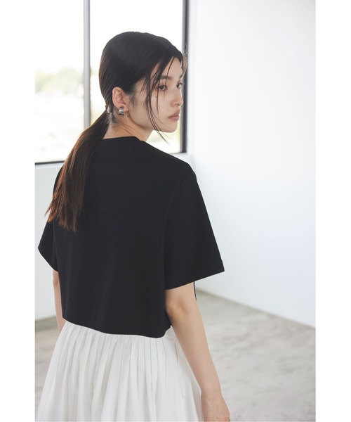 &. NOSTALGIA（アンドドットノスタルジア）の「ビジュークロップドTシャツ（Tシャツ/カットソー・レディース・ブラック/ホワイト・M）」の5枚目の写真