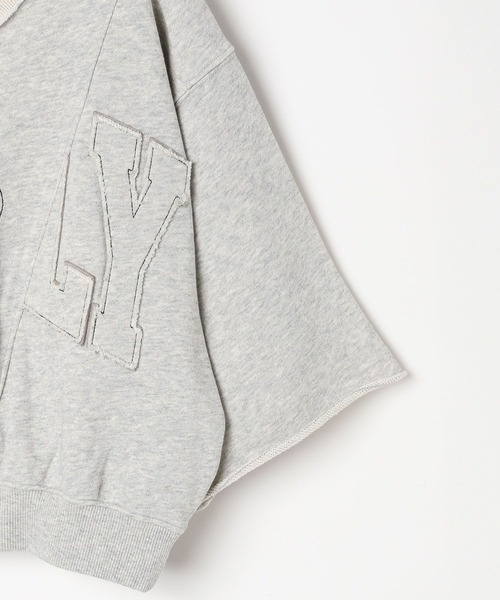 PAGEBOY(ページボーイ)の「リメイクライクカレッジ(半袖)(Tシャツ/カットソー・レディース・ダークブラウン/チャコールグレー/グレー・FREE)」の4枚目の写真