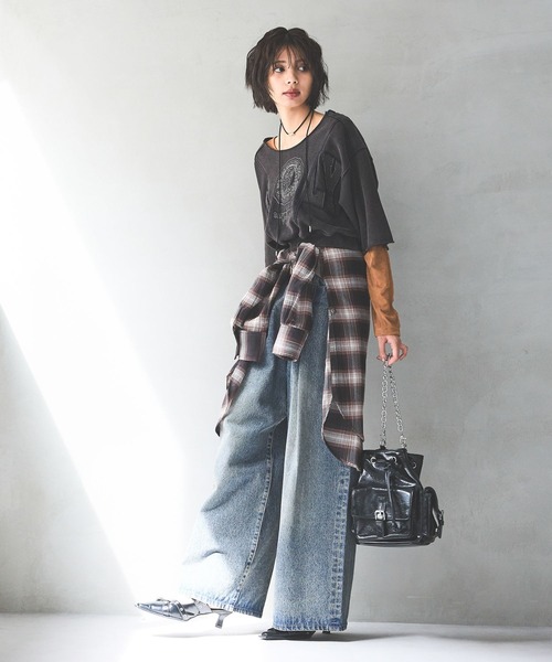 PAGEBOY(ページボーイ)の「リメイクライクカレッジ(半袖)(Tシャツ/カットソー・レディース・ダークブラウン/チャコールグレー/グレー・FREE)」の16枚目の写真