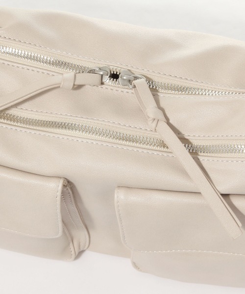 studio CLIP（スタディオクリップ）の「からだよろこぶフェイクレザーショルダーバッグ（ショルダーバッグ・レディース・ブラック/アイボリー/その他2/ブラウン・FREE）」の20枚目の写真