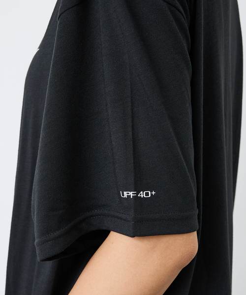 NIKE（ナイキ）の「【NIKE/ナイキ】水陸両用 半袖ラッシュガード/Tシャツ UVケア コットンライクスニーカーボックス/ハイドロガード/セットアップ（Tシャツ/カットソー・メンズ・ホワイト/ベージュ/ブラック・M/L/XL）」の22枚目の写真