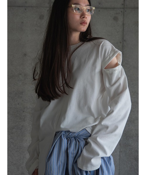 k3&co.(ケイスリーアンドコー)の「Slit top(Tシャツ/カットソー・レディース・ホワイト/ブラック・ONE SIZE)」の7枚目の写真