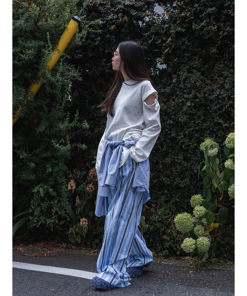 k3&co.(ケイスリーアンドコー)の「Slit top(Tシャツ/カットソー・レディース・ホワイト/ブラック・ONE SIZE)」の12枚目の写真