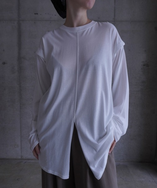 k3&co.(ケイスリーアンドコー)の「Slit top(Tシャツ/カットソー・レディース・ホワイト/ブラック・ONE SIZE)」の18枚目の写真