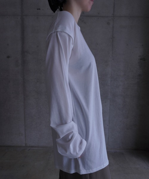 k3&co.(ケイスリーアンドコー)の「Slit top(Tシャツ/カットソー・レディース・ホワイト/ブラック・ONE SIZE)」の20枚目の写真