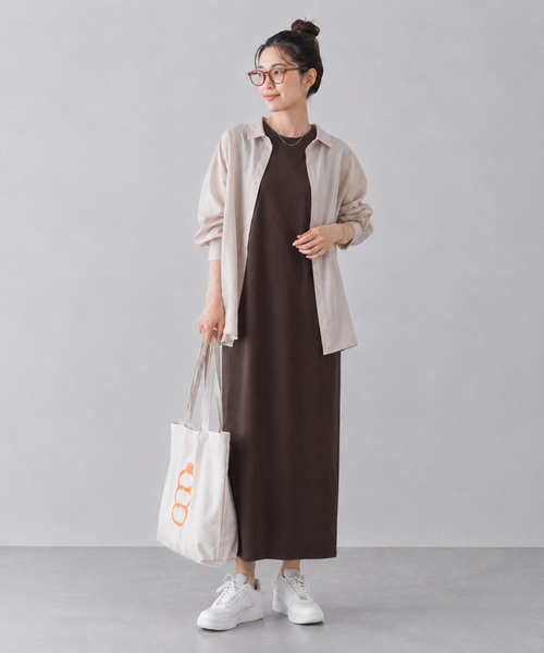 Mac-House（マックハウス）の「Idnes 肩先カバー リラクシーカットワンピース（ワンピース・レディース・ブラック/ブラウン・M）」の13枚目の写真