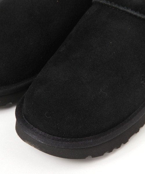 UGG(アグ)の「【UGG(アグ)】Classic Micro(その他シューズ・レディース・ブラック/キャメル・24/23)」の7枚目の写真