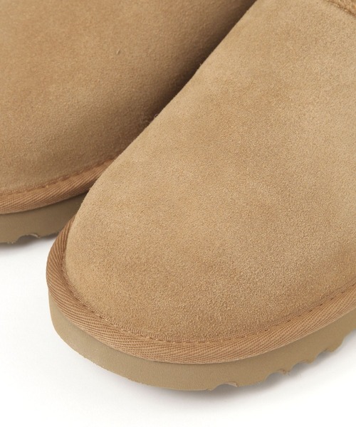 UGG(アグ)の「【UGG(アグ)】Classic Micro(その他シューズ・レディース・ブラック/キャメル・24/23)」の10枚目の写真