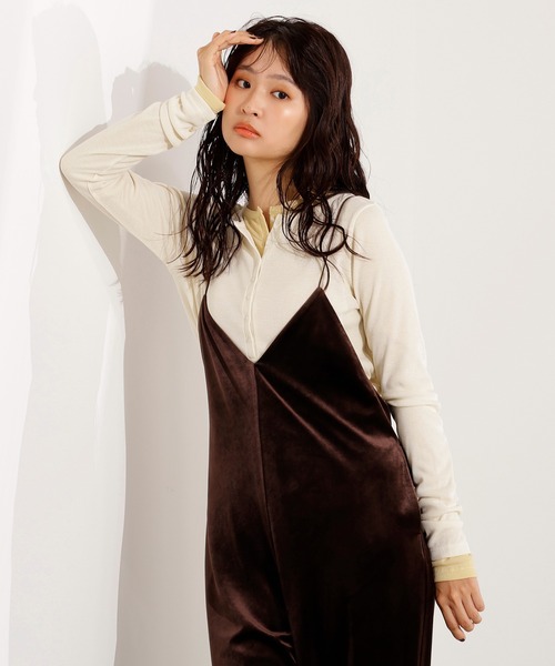 N.（N. Natural Beauty Basic）（エヌエヌナチュラルビューティーベーシック）の「【PS/低身長サイズ】ベロアオールインワン（つなぎ/オールインワン・レディース・ブラウン/ブラック・MEDIUM/PS）」の21枚目の写真