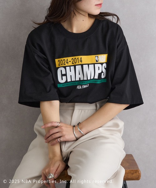 NBA(エヌビーエー)の「【NBA】NBA CHAMPIONS TEAM ARCHIVE Tee / LAKERS・CELTICS・WARRIORS /レイカーズ・セルティックス・ウォリアーズ(Tシャツ/カットソー・レディース・ブラック/ホワイト・XS/S/M/L/XL)」の8枚目の写真