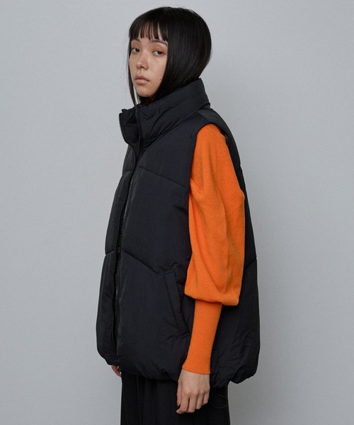 NOMINE（ノミネ）の「ボリューム パファーダウンベスト（ダウンベスト・レディース・ブラック/ダークグリーン/ブラウン・フリー）」の13枚目の写真