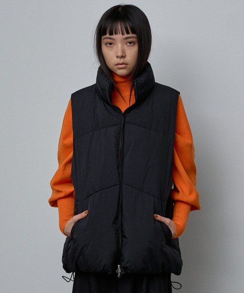 NOMINE（ノミネ）の「ボリューム パファーダウンベスト（ダウンベスト・レディース・ブラック/ダークグリーン/ブラウン・フリー）」の14枚目の写真