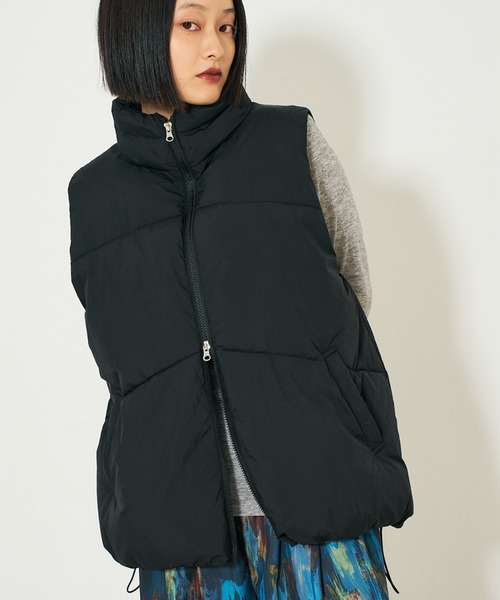 NOMINE（ノミネ）の「ボリューム パファーダウンベスト（ダウンベスト・レディース・ブラック/ダークグリーン/ブラウン・フリー）」の10枚目の写真