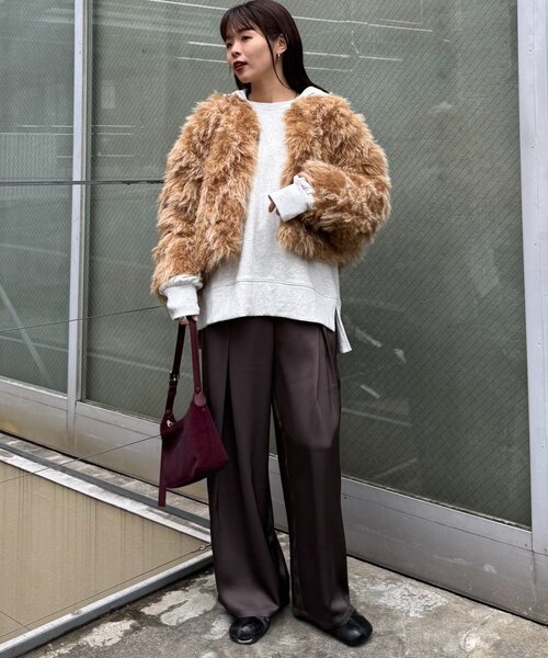 WILLOW（ウィロー）の「【willow】クリンクルミックスファーアウター（ブルゾン・レディース・ライトグレー/キャメル・ONE SIZE）」の9枚目の写真