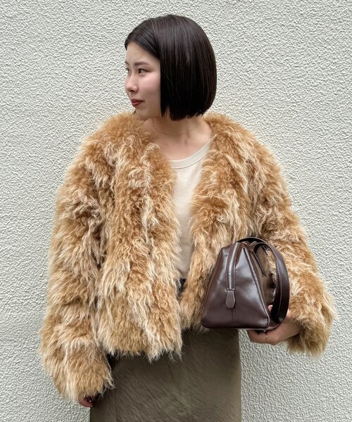 WILLOW（ウィロー）の「【willow】クリンクルミックスファーアウター（ブルゾン・レディース・ライトグレー/キャメル・ONE SIZE）」の12枚目の写真