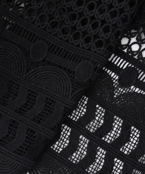 allureville（アルアバイル）の「レースキャミ（シャツ/ブラウス・レディース・ブラック/オフホワイト・2）」の10枚目の写真