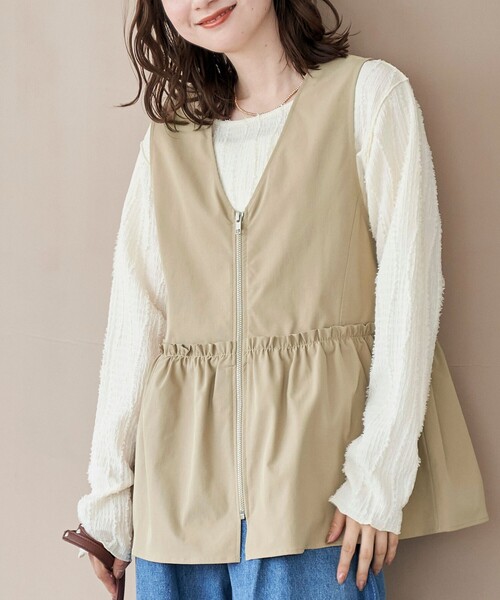 coen(コーエン)の「ペプラムジップベスト(ベスト・レディース・ベージュ/ブラック/オリーブ・FREE)」の3枚目の写真