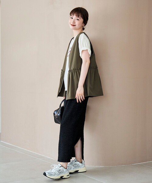 coen(コーエン)の「ペプラムジップベスト(ベスト・レディース・ベージュ/ブラック/オリーブ・FREE)」の7枚目の写真