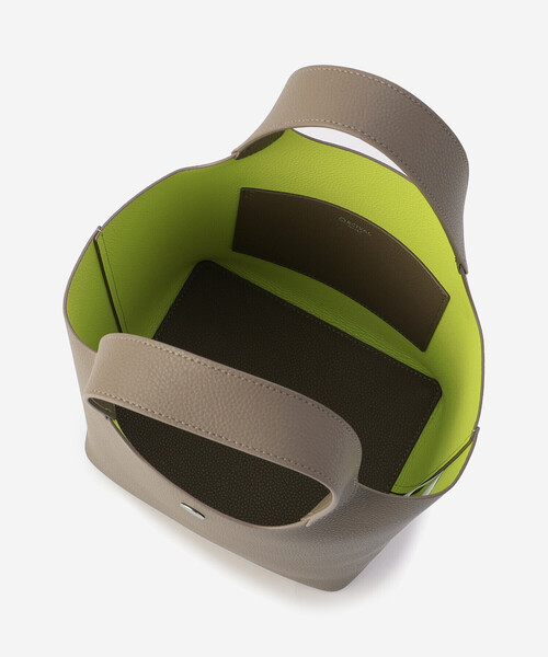 ORCIVAL(オーシバル)の「ORCIVAL | ダブルフェイス レザーハンドバッグ(トートバッグ・レディース・ブラウン系その他/ブラック・-)」の18枚目の写真