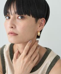 AMERICAN HOLIC | メタルクロスイヤリング(イヤリング)