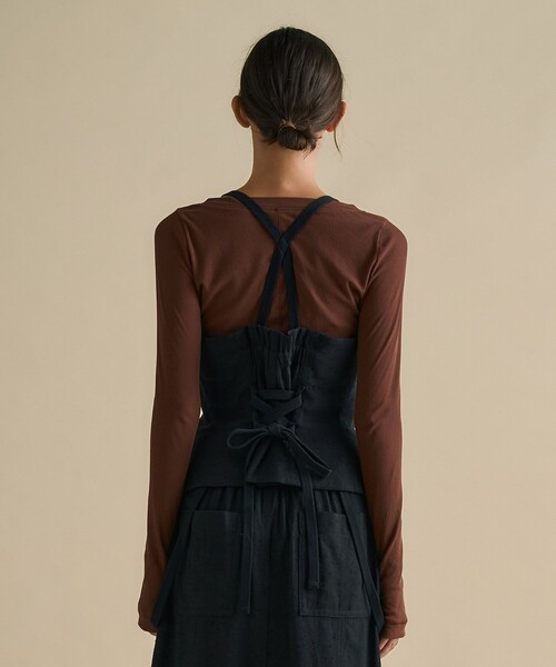 UNITED TOKYO（ユナイテッドトウキョウ）の「Vintage Nep Camisole Bustier｜セットアップ/ビスチェ/細見え/春服（キャミソール・レディース・ブラック/オフホワイト・FREE）」の12枚目の写真