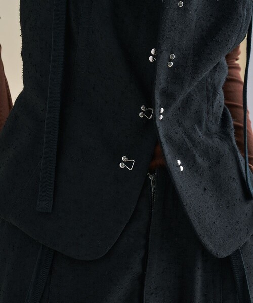 UNITED TOKYO（ユナイテッドトウキョウ）の「Vintage Nep Camisole Bustier｜セットアップ/ビスチェ/細見え/春服（キャミソール・レディース・ブラック/オフホワイト・FREE）」の14枚目の写真