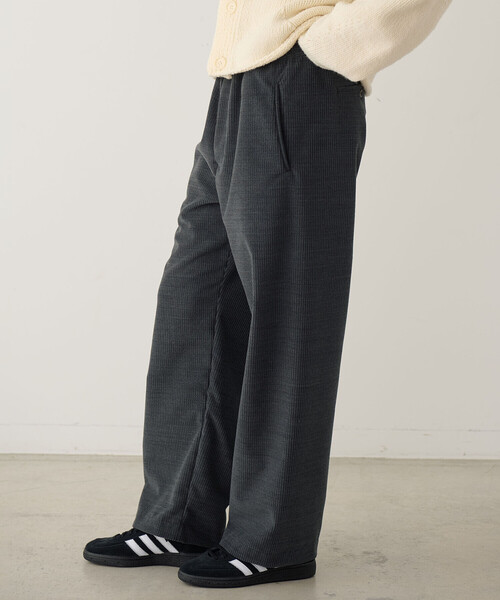 mando（マンド）の「mando |〈別注〉コーデュロイ イージーパンツ WOMEN（その他パンツ・レディース・カーキ/グレー・F）」の11枚目の写真