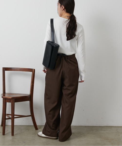 COLONY 2139(コロニートゥーワンスリーナイン)の「TR BOXタックパンツ(その他パンツ・レディース・ブラウン/ブラック/グレー・SMALL/MEDIUM)」の11枚目の写真