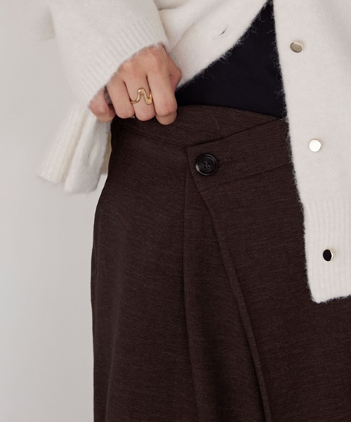 forksy.（フォルクシー）の「【forksy.】ピーチツイルラップデザインIラインロングスカート（スカート・レディース・ブラウン/ブラック・FREE）」の21枚目の写真