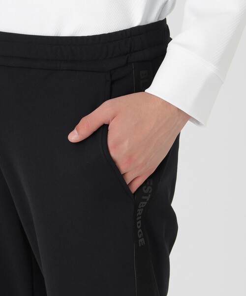 BLACK LABEL CRESTBRIDGE(ブラックレーベル・クレストブリッジ)の「【BLACK lab.】メリルバックフリーストラックパンツ(その他パンツ・メンズ・ブラック・M/S/XXL/XL/L)」の7枚目の写真