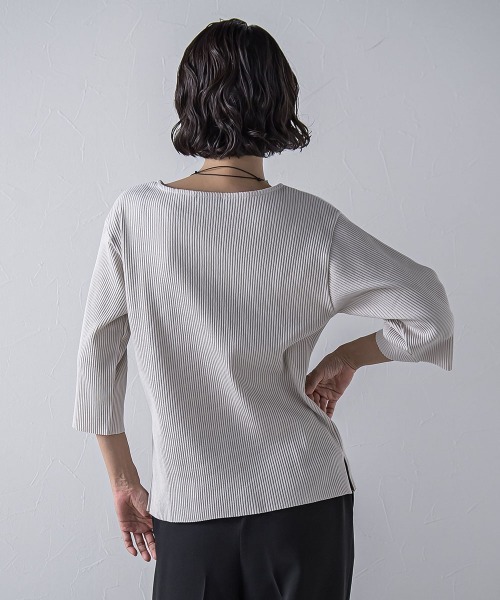 la.f…(ラエフ)の「"体型を気にせず着られる"リブカットソー≪手洗い可能≫(Tシャツ/カットソー・レディース・ホワイト/ベージュ・9号)」の8枚目の写真